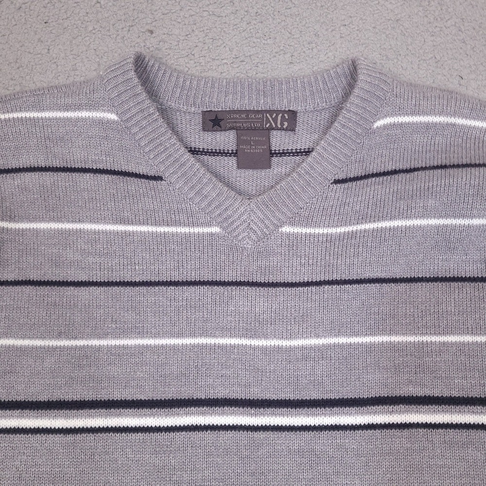 Xtreme Gear Surplus Ltd Sweater Mens Large Gray Striped V-Neck Acrylic Knit - Picture 2 of 9